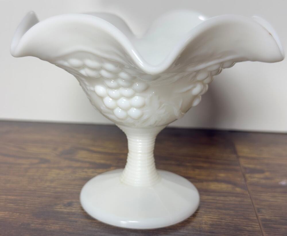 Vintage L.E. Smith Milk Glass Grape Pattern Candy Dish / Small Compote